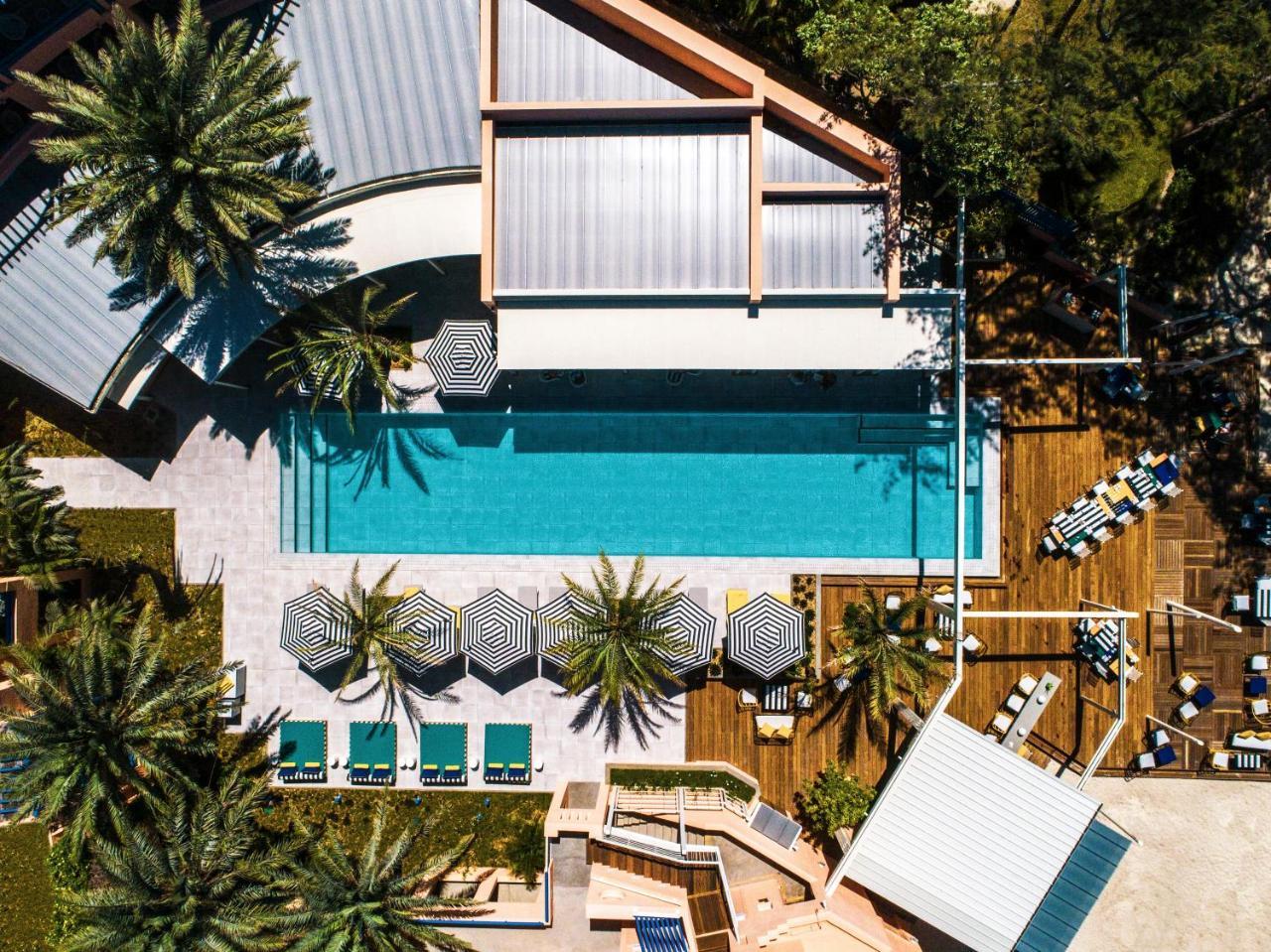 Salt Of Palmar, An Adult-Only Boutique Hotel Belle Mare Exterior foto Aerial view of the pool at the Hotel